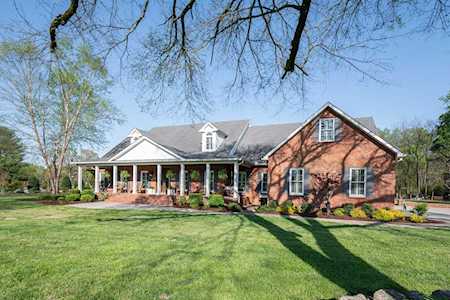 141 Spence Creek Lane Murfreesboro, TN 37128