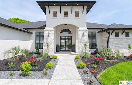 4031 Turning Leaf Dr Nolanville, TX 76559