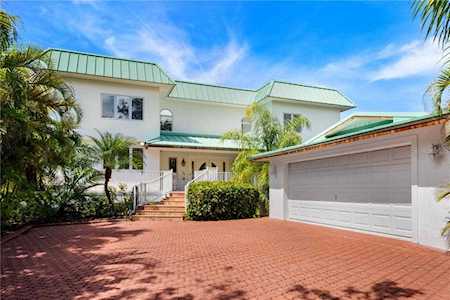 516 Blue Heron Dr Anna Maria, FL 34216