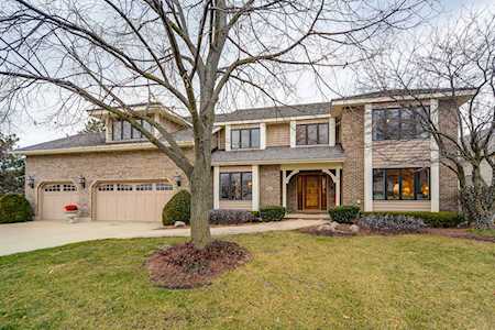 1336 Saint William Dr Libertyville, IL 60048