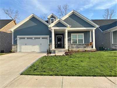 2017 Prestwick Place Henryville, IN 47126