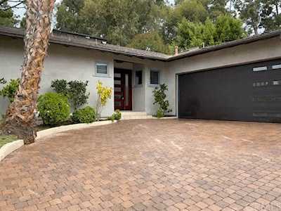 223 Giardino Way Pacific Palisades, CA 90272