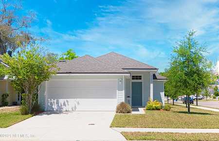 2203 Sand Dune Ct Jacksonville, FL 32233