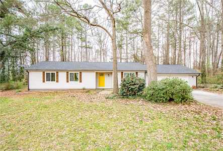 416 Warren Rd Lawrenceville, GA 30044