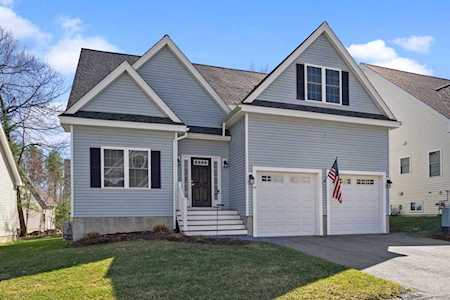 22 Dickens Lane #115 Tyngsborough, MA 01879
