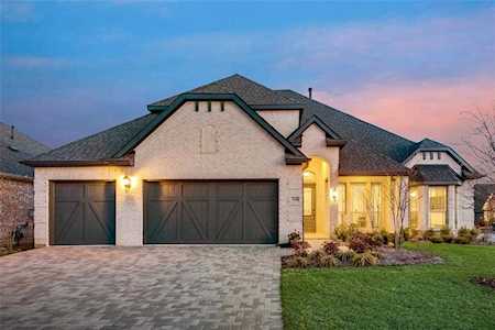 2106 Toledo Drive Corinth, TX 76210