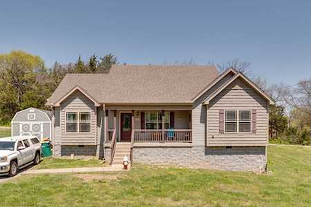 104 Matthews Dr Lewisburg, TN 37091