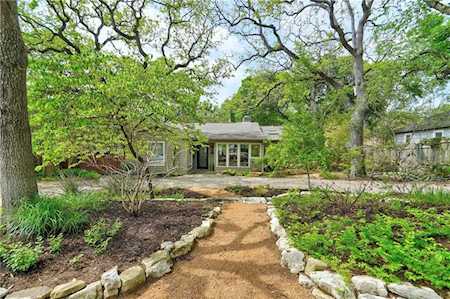 2303 Greenlee DR Austin, TX 78703