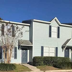 2221 S Timberwood Circle Tallahassee, FL 32304