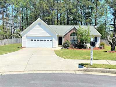 2393 Heatherton Circle Dacula, GA 30019