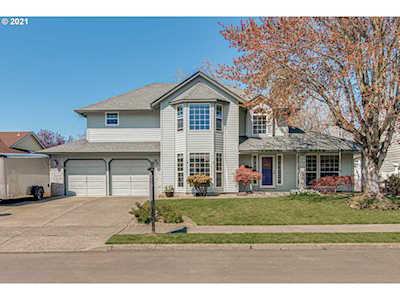 1806 SE 154th Ave Vancouver, WA 98683