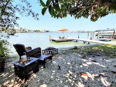 320 145th Ave Madeira Beach, FL 33708