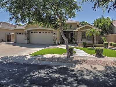 8051 S Michele Lane Tempe, AZ 85284