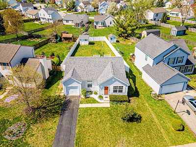 2264 Breeze Hill Drive Grove City, OH 43123