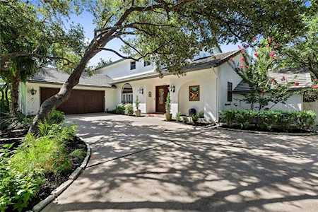 305 Nautilus Ave Lakeway, TX 78738