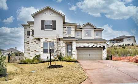 308 Highland Village CV Lakeway, TX 78738