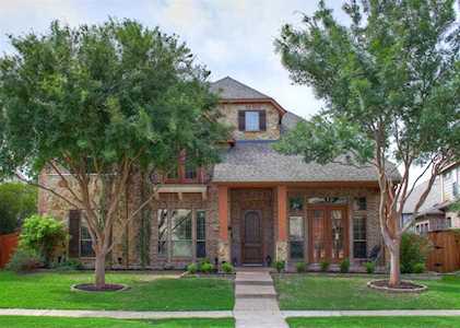 2217 Sandy Creek Drive Frisco, TX 75033
