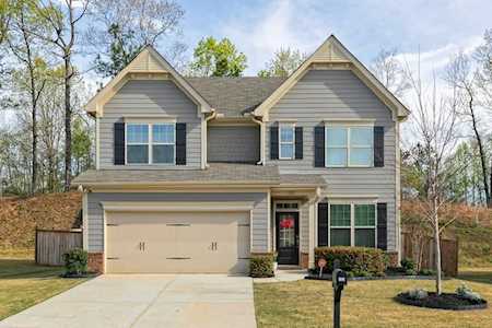 322 Lanier Ct Hiram, GA 30141