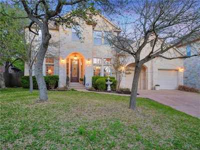 7404 Magenta LN Austin, TX 78739