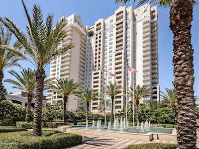 400 Bay St Jacksonville, FL 32202