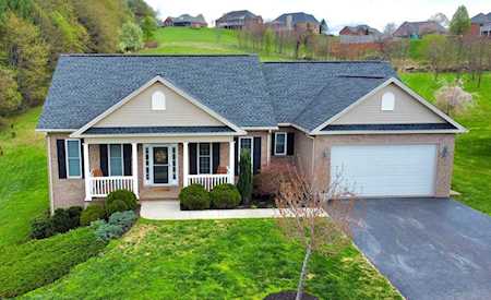 87 Antietam Hill Daleville, VA 24083