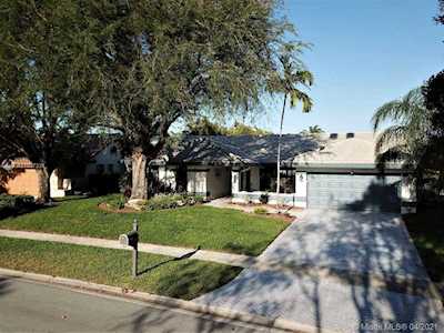 1540 NW 101st Ave Plantation, FL 33322