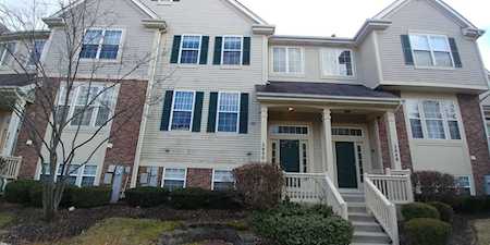 2850 N Greenwood Ave Arlington Heights, IL 60004