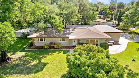 140 W Laila Drive West Melbourne, FL 32904