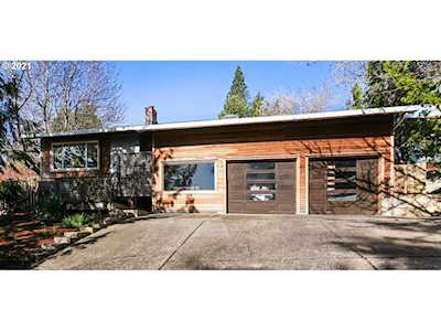 3135 SW Raleighview Dr Portland, OR 97225