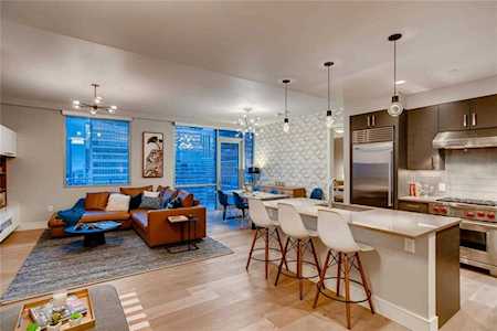 222 West Ave #2313 Austin, TX 78701