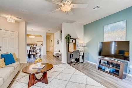 1900 Scofield Ridge PKWY #6202 Austin, TX 78727