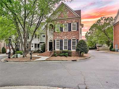2694 Lenox Road NE #10 Atlanta, GA 30324