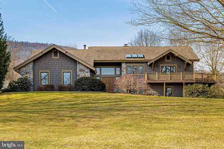 17020 Annandale Rd Emmitsburg, MD 21727