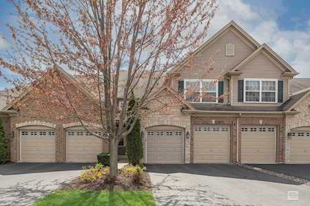 1930 Turtle Creek Ct Aurora, IL 60503