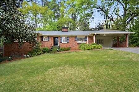 378 Lakemoore Dr NE Atlanta, GA 30342