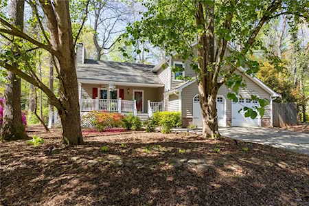 4871 Muirwood Dr Powder Springs, GA 30127