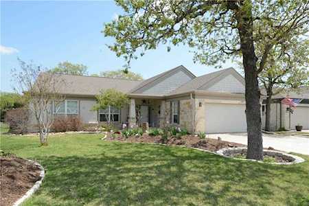 615 Breezeway LN Georgetown, TX 78633