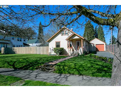 1818 Elm St Forest Grove, OR 97116