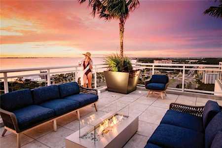 540 N Tamiami Trl #1204 Sarasota, FL 34236