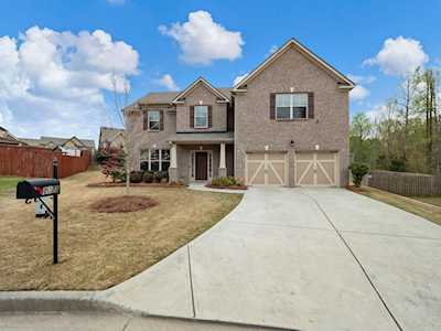 1073 Park Hollow Ln NE Lawrenceville, GA 30043