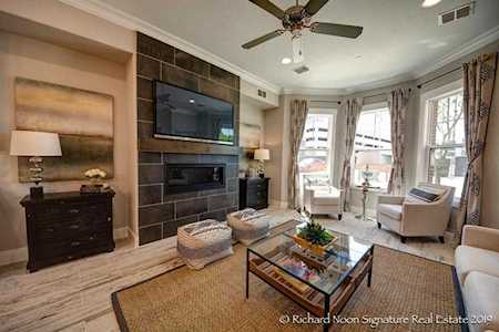 212 Morningside Roanoke, TX 76262