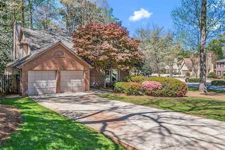 12150 Wallace Woods Ln Alpharetta, GA 30004