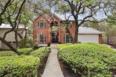 9005 Spicebrush DR Austin, TX 78759