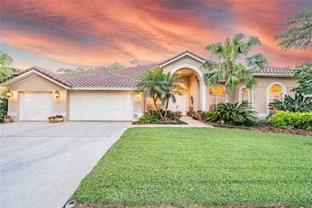 9111 Woodridge Run Dr Tampa, FL 33647