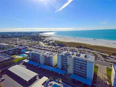 757 Beach Rd #106 Sarasota, FL 34242