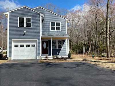 403 Lake Washington Dr Glocester, RI 02814