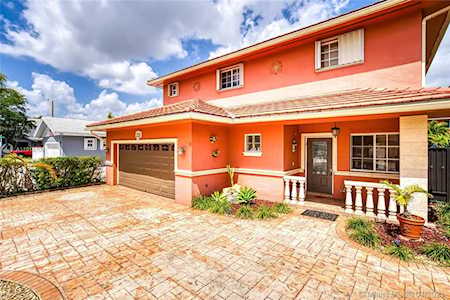 14793 SW 143rd Ter Miami, FL 33196