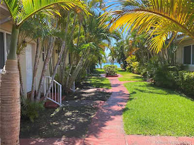2160 Bay Dr #2-15 Miami Beach, FL 33141