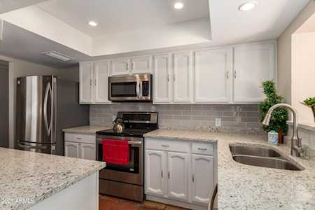 1929 E Campo Bello Drive Phoenix, AZ 85022