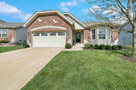 48 Burgundy Place Dr Dardenne Prairie, MO 63368